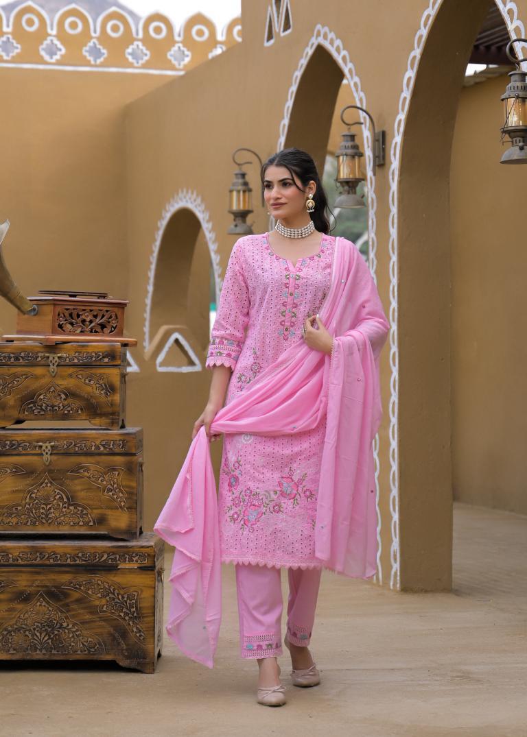 Plus Size Blush Pink Chikankari Kurta Set with Scalloped Dupatta 
— XL 2XL 3XL 4XL — Festive Ethnic Wear — Jagranee Jaipur